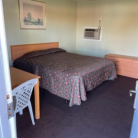Ramona Motel Hemet Exterior photo